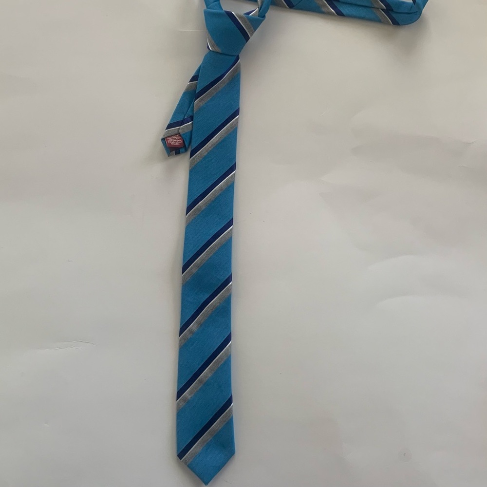 Original penguin neck tie